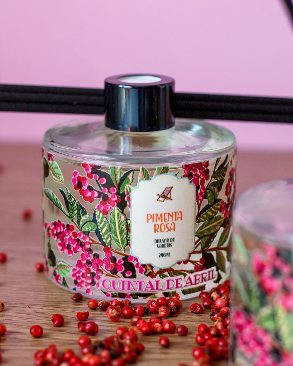 Difusor de Varetas Quintal de Abril Pimenta Rosa 240ml - Imagem 3