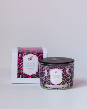 Vela Perfumada Quintal de Abril Jardim de Lavanda 100g